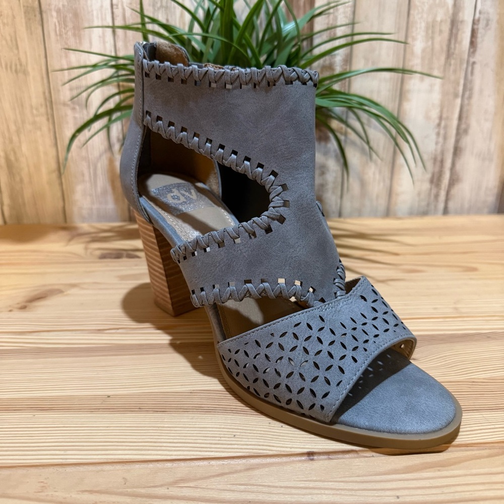 DV by Dolce Vita Radd Cutout Heels-Slate Gray (Stitch Fix Exclusive) Size 7.5